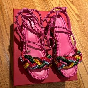 NWT Valentino wedge espadrilles sandals size 35 absolutely stunning